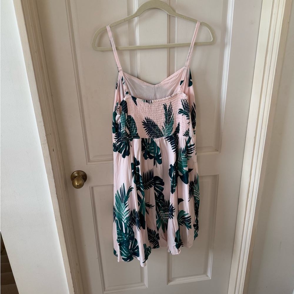 Old Navy Spaghetti Strap Dress - Picture 2 of 5